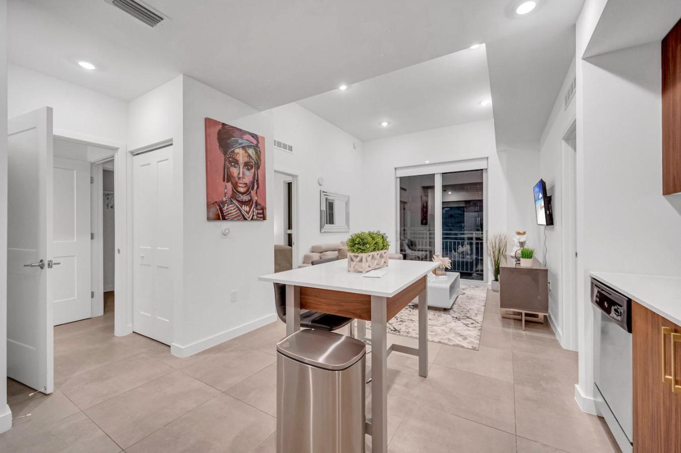 Modern Unit In The Heart Of Downtown Miami With Free Parking Exterior foto