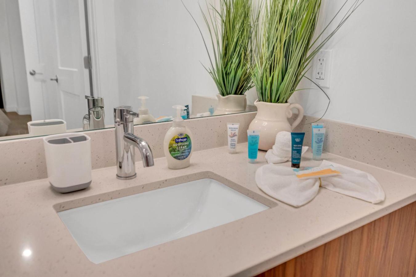 Modern Unit In The Heart Of Downtown Miami With Free Parking Exterior foto