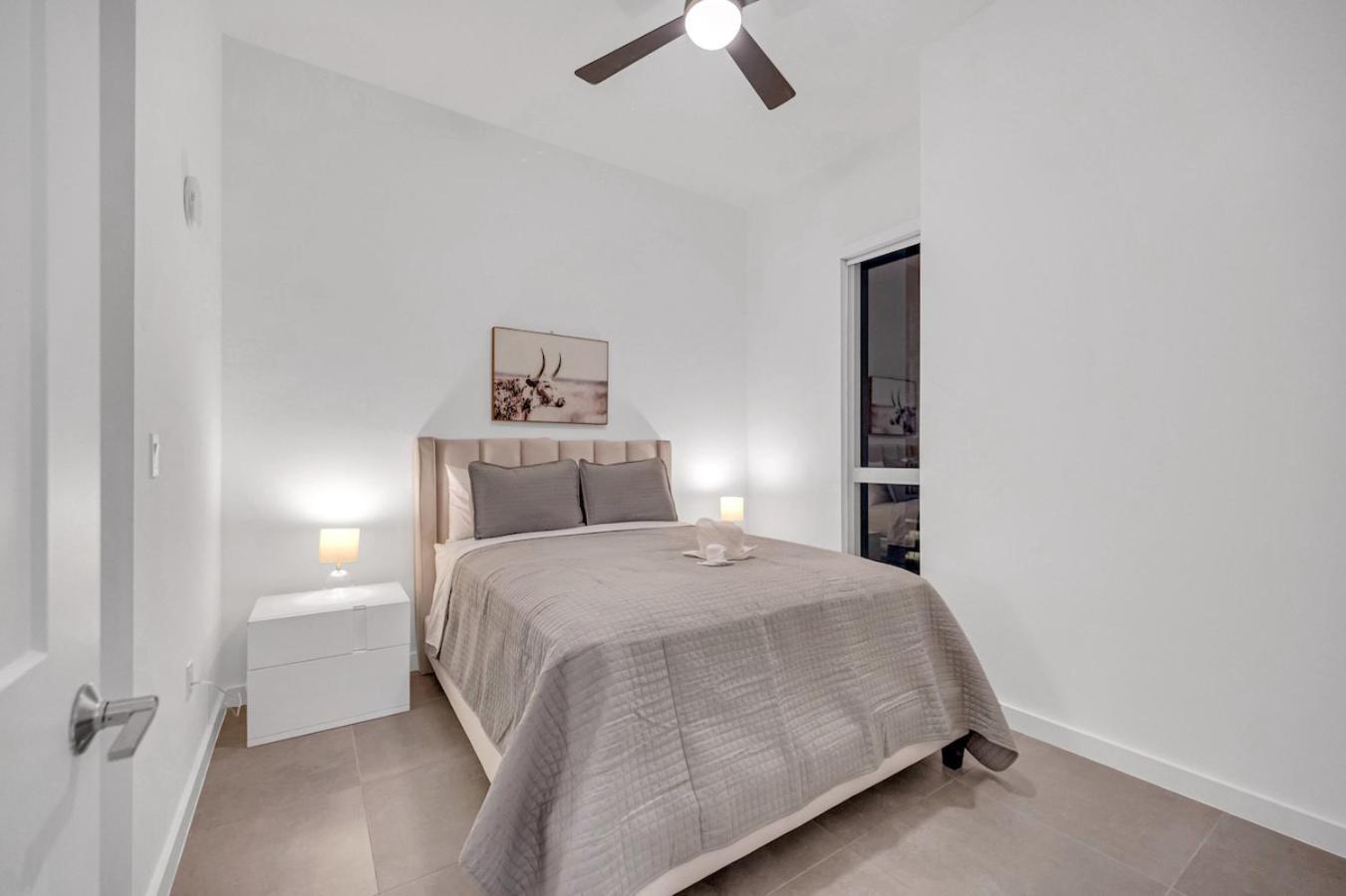 Modern Unit In The Heart Of Downtown Miami With Free Parking Exterior foto
